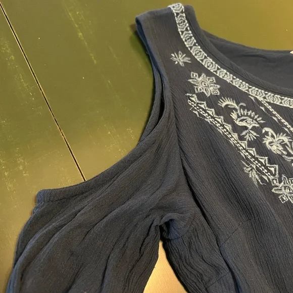 Hollister dress - Picture 6 of 9